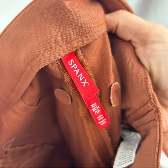 NWT SPANX On the Go Slim Straight Ankle Pants X-Small Petite - Picture 7 of 8